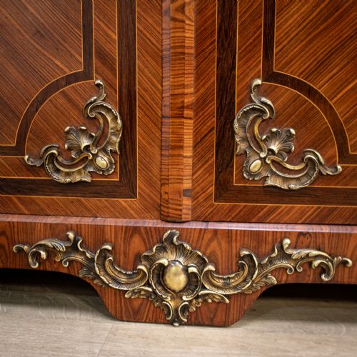 FRENCH LOUIS XV STYLE MESH DOOR BOOKCASE - ADDITIONAL PHOTO 10