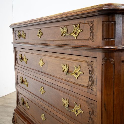 FRENCH LOUIS XV STYLE WALNUT CHEST OF DRAWERS - ADDITIONAL PHOTO 4