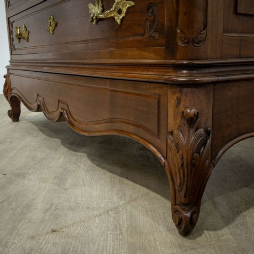 FRENCH LOUIS XV STYLE WALNUT CHEST OF DRAWERS - ADDITIONAL PHOTO 12