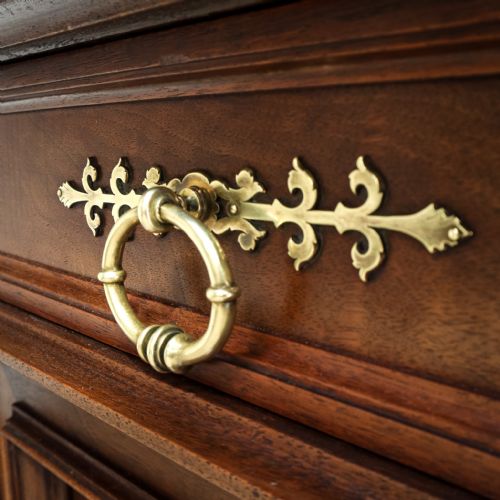 FRENCH WALNUT BREAKFRONT LIBRARY BOOKCASE - ADDITIONAL PHOTO 5