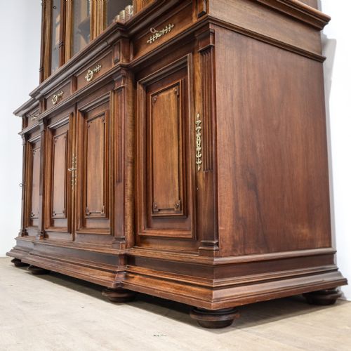 FRENCH WALNUT BREAKFRONT LIBRARY BOOKCASE - ADDITIONAL PHOTO 10