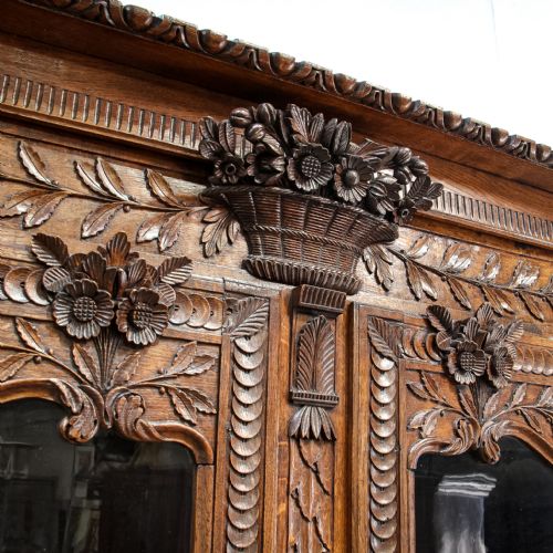 fig 1. French Oak Marriage Buffet Deux Corps