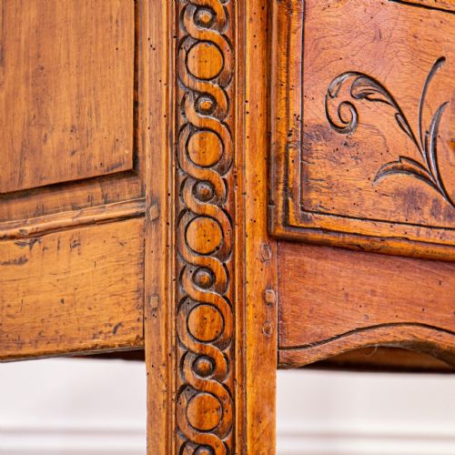 FRENCH 18TH CENTURY WALNUT LOUIS XV MARBLE TOP COMMODE - ADDITIONAL PHOTO 5