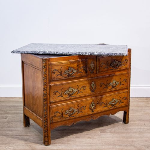 FRENCH 18TH CENTURY WALNUT LOUIS XV MARBLE TOP COMMODE - ADDITIONAL PHOTO 6