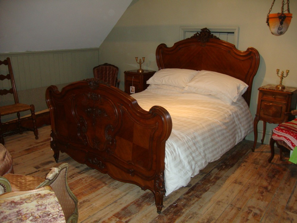 FRENCH LOUIS XV STYLE BED