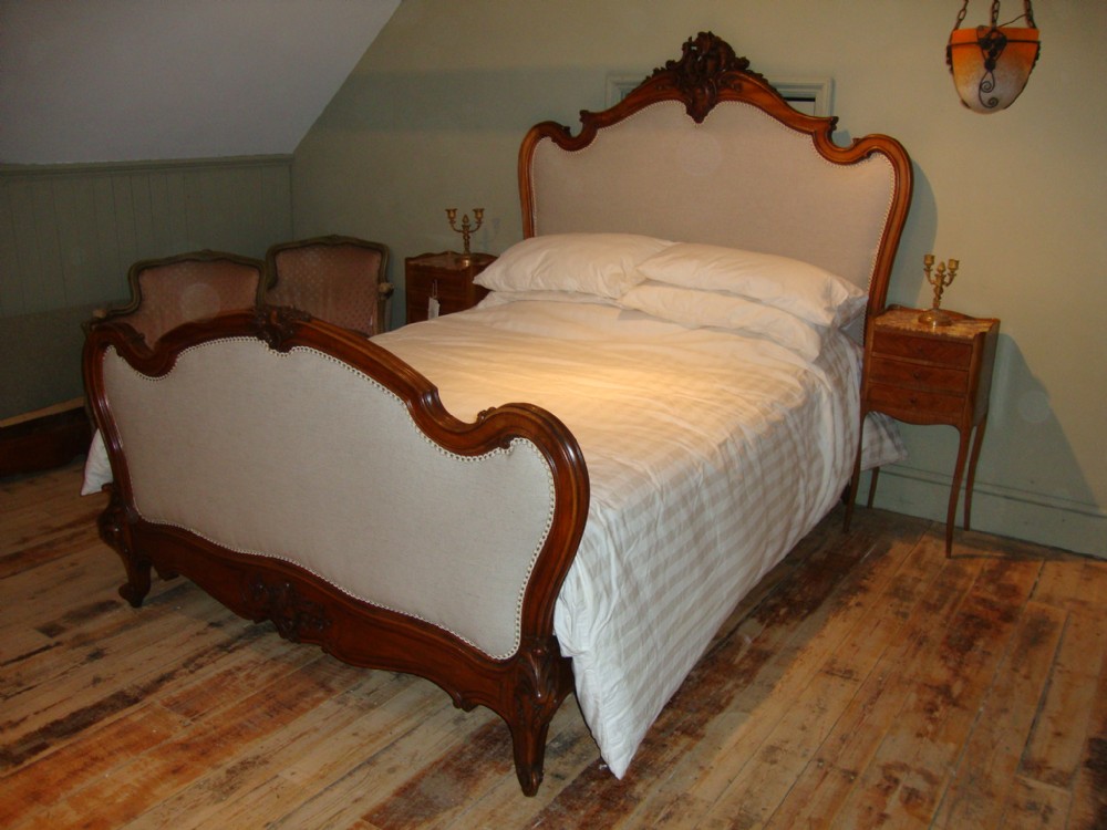 FRENCH LOUIS XV STYLE DOUBLE BED