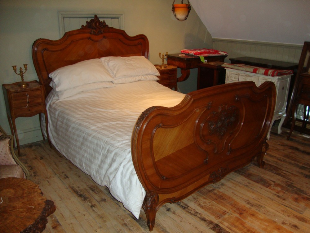 FRENCH LOUIS XV STYLE DOUBLE BED