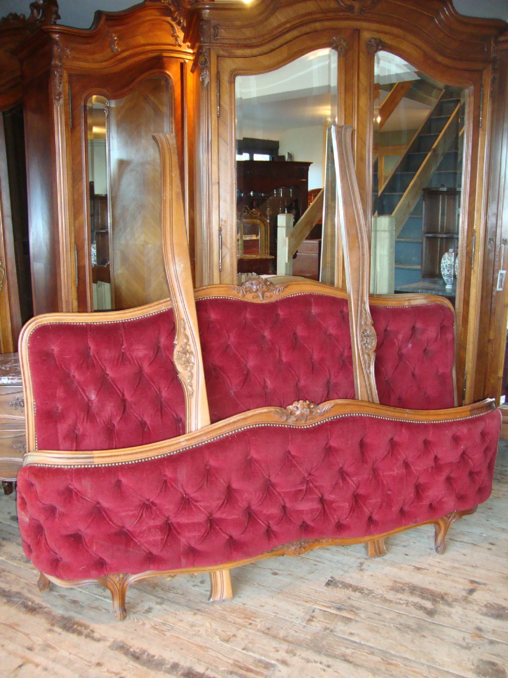 FRENCH LOUIS XV STYLE CORBEILLE 6FT BED