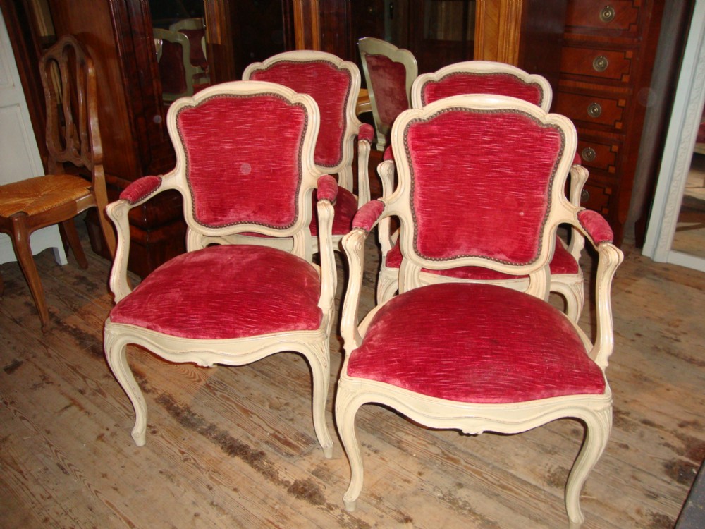 FRENCH LOUIS XV STYLE SET 4 CHAIRS