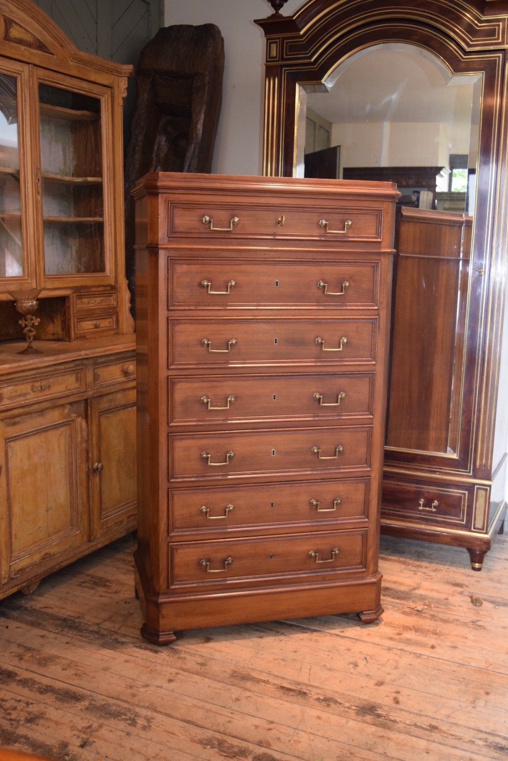 FRENCH SEMANIERE 7 DRAWER CHEST