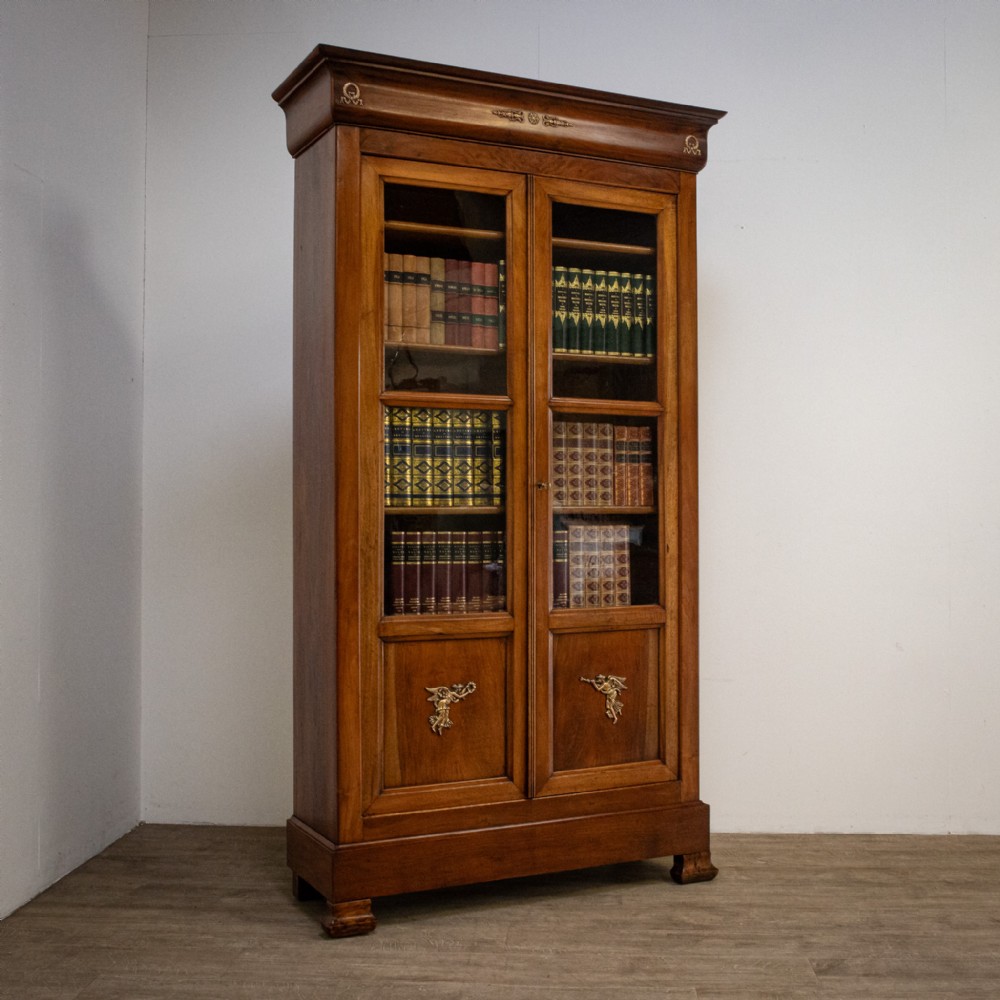 French Louis Philippe 19th Century Glazed Walnut Bookcase