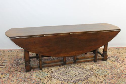Large Solid Oak Wakes Table