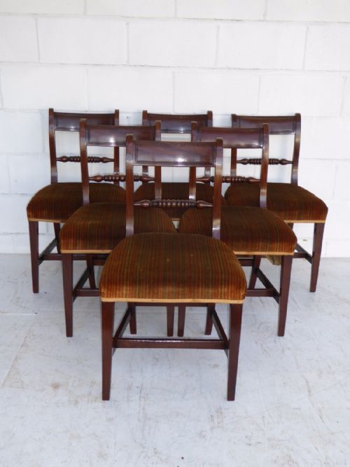 Set of 8 George III Mahogany Dining Chairs