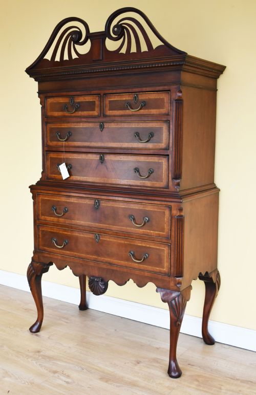 GEORGIAN STYLE MAHOGANY CHEST ON STAND - ADDITIONAL PHOTO 2