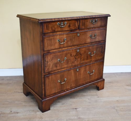 18th Century Walnut Chest of Drawers