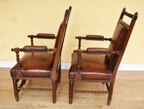 PAIR OF 19TH CENTURY VICTORIAN WALNUT GOTHIC REVIVAL ARMCHAIRS - ADDITIONAL PHOTO 4