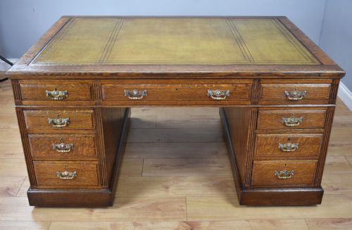Victorian Oak Partners Desk