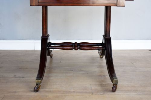 REGENCY MAHOGANY PEMBROKE TABLE - ADDITIONAL PHOTO 4