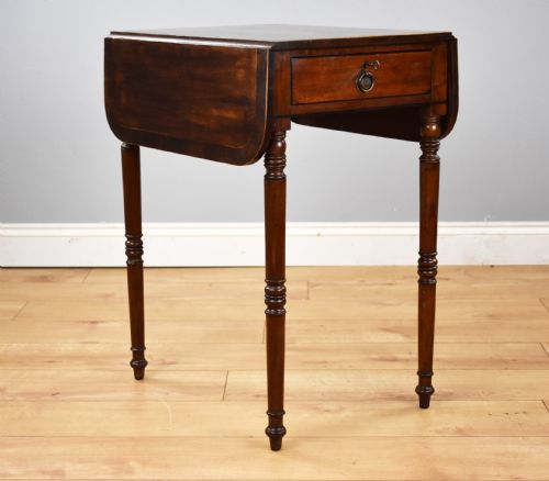 Victorian Mahogany Pembroke/sewing Table
