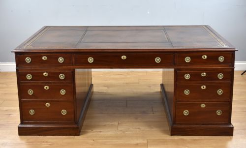 Victorian Mahogany Partners Desk