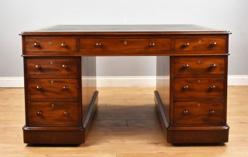 Victorian Mahogany Partners Desk
