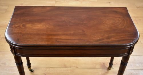 GEORGIAN MAHOGANY TEA TABLE - ADDITIONAL PHOTO 1