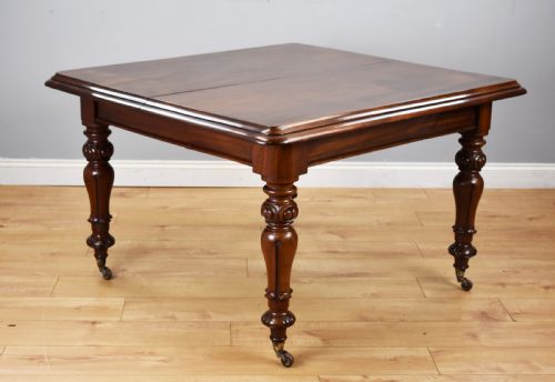Victorian Mahogany Extending Dining Table