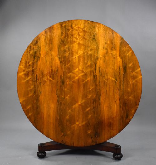 Large William IV Rosewood Circular Breakfast Table
