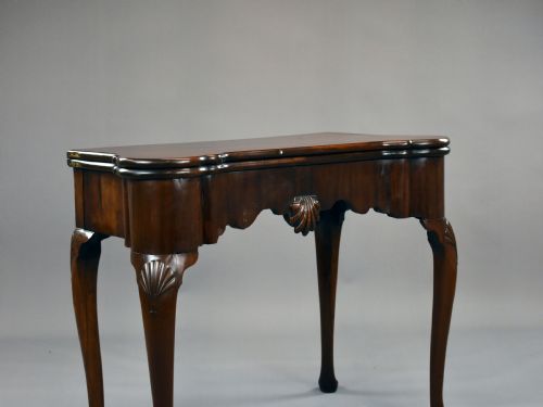 GEORGE II IRISH MAHOGANY CARD TABLE - ADDITIONAL PHOTO 1