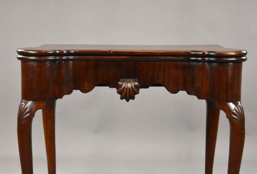 GEORGE II IRISH MAHOGANY CARD TABLE - ADDITIONAL PHOTO 4