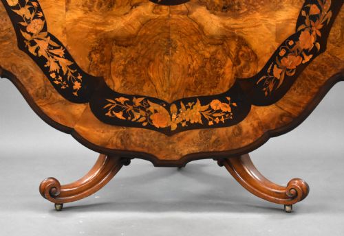 VICTORIAN BURR WALNUT AND MARQUETRY BREAKFAST TABLE BY JOHN KENDAL - ADDITIONAL PHOTO 5