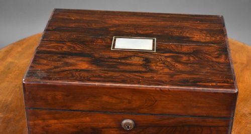 19TH CENTURY ROSEWOOD DRESSINGJEWELLERY BOX - ADDITIONAL PHOTO 5