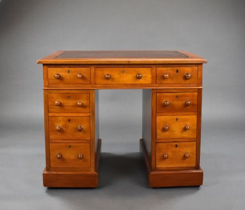 Victorian Pedestal Desk