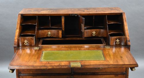 GEORGE I WALNUT BUREAU - ADDITIONAL PHOTO 9
