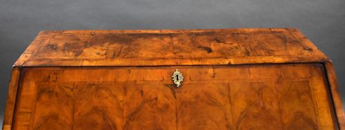 GEORGE I WALNUT BUREAU - ADDITIONAL PHOTO 11
