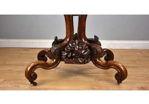 19TH CENTURY ENGLISH VICTORIAN BURR WALNUT LOO TABLE - ADDITIONAL PHOTO 5