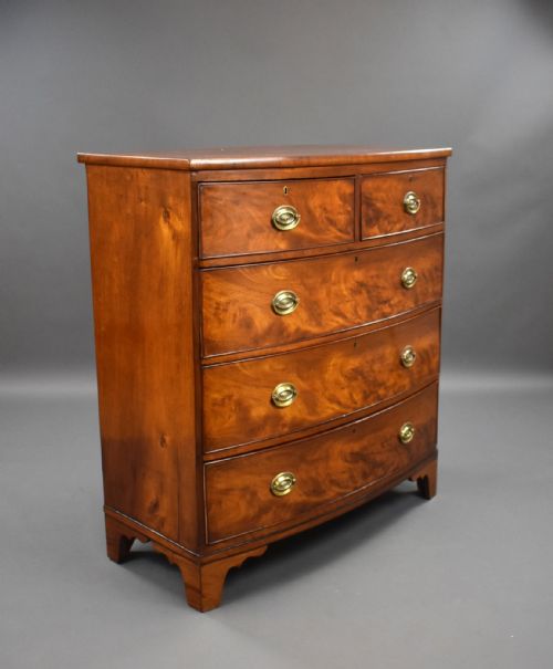 Victorian Mahogany Bow Front Chest of Drawers