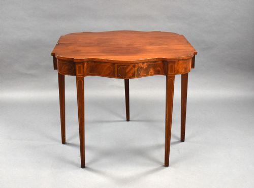 EDWARDIAN MAHOGANY SERPENTINE TEA TABLE - ADDITIONAL PHOTO 6