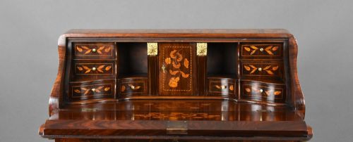 19TH CENTURY DUTCH MARQUETRY BUREAU - ADDITIONAL PHOTO 2