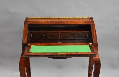 19TH CENTURY FRENCH ROSEWOOD BUREAU DE DAME - ADDITIONAL PHOTO 8