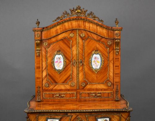 19TH CENTURY WALNUT BONHEUR DU JOUR - ADDITIONAL PHOTO 2