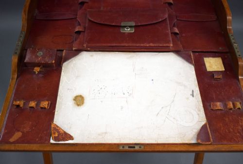 VICTORIAN WALNUT CAMPAIGN TRAVELLING DESK - ADDITIONAL PHOTO 7