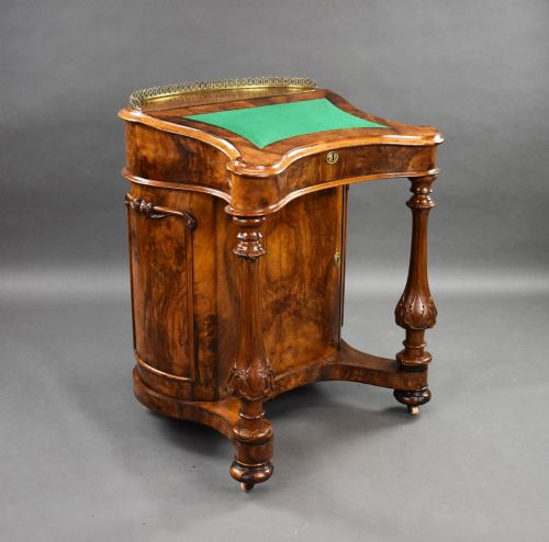 Victorian Burr Walnut Davenport