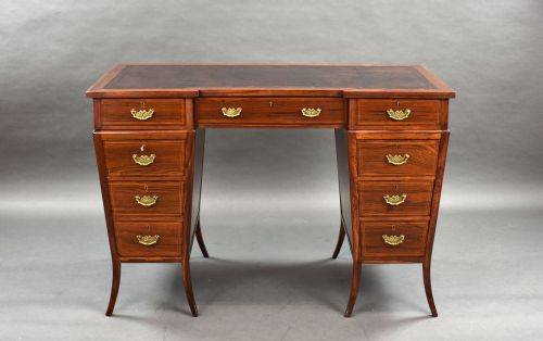 Victorian Rosewood Pedestal Desk