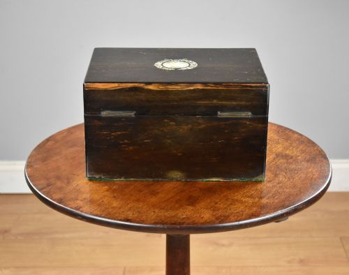 VICTORIAN ROSEWOOD TRAVELLING VANITYJEWELLERY BOX - ADDITIONAL PHOTO 3