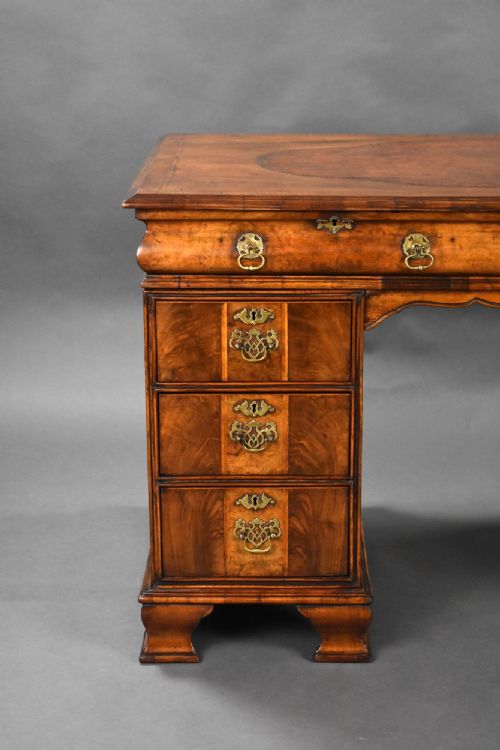 ANTIQUE FIGURED WALNUT PEDESTAL DESK - ADDITIONAL PHOTO 1