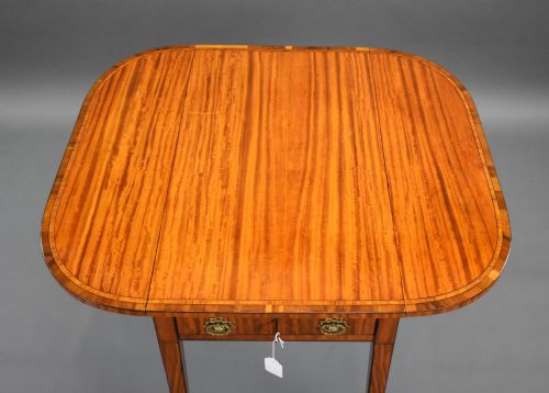 GEORGE III SATINWOOD PEMBROKE TABLE - ADDITIONAL PHOTO 4