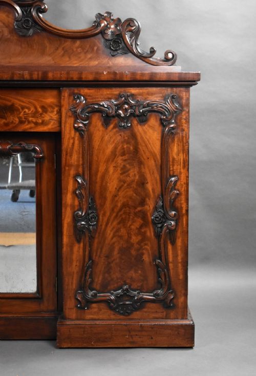 VICTORIAN FLAME MAHOGANY SIDEBOARD - ADDITIONAL PHOTO 4