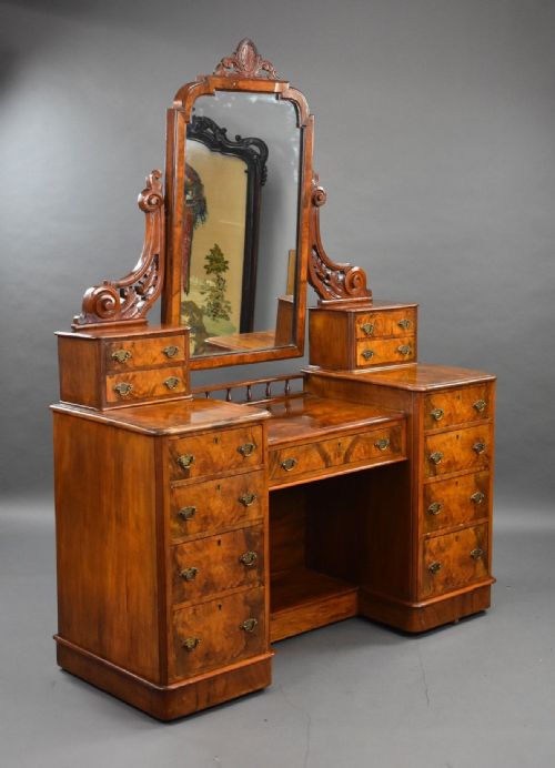 Victorian Burr Walnut Dressing Table