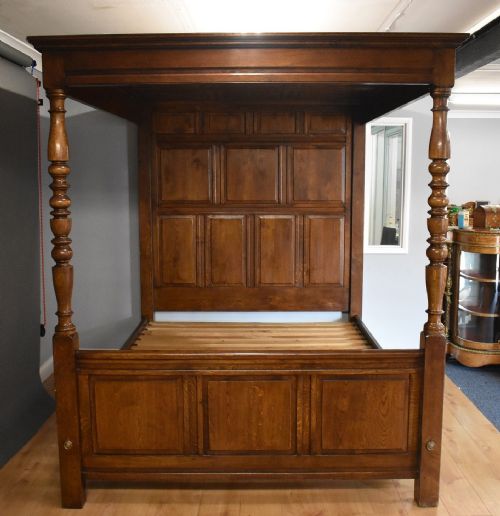 Solid Oak Kingsize Four Poster Bed